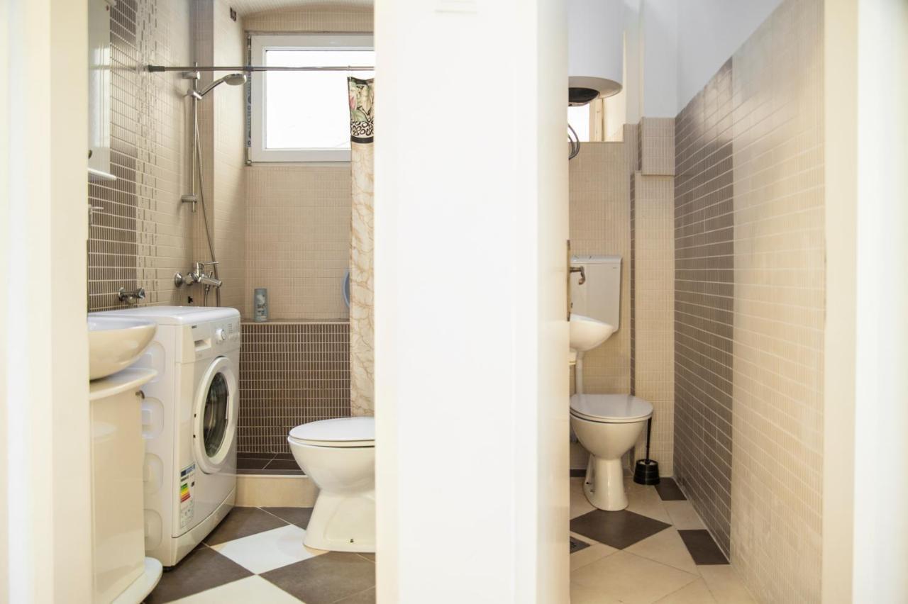 Apartment Old Town Херцег Нови Екстериор снимка